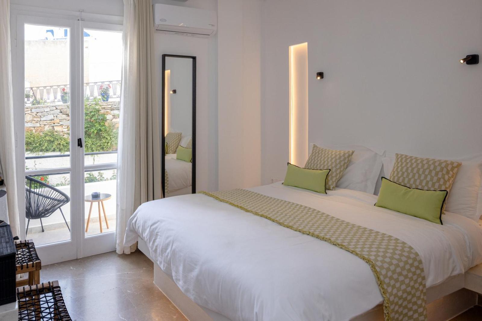 Seamento Suites Tinos Room photo